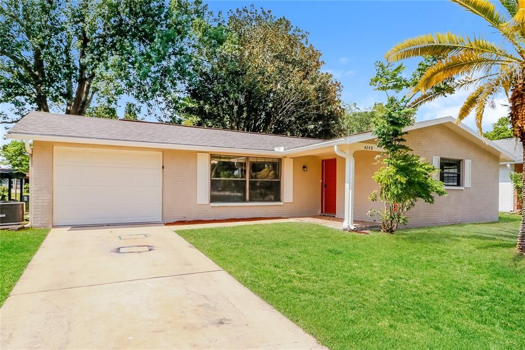 En Renta: $2,000 (3 camas, 2 baños, 1408 Pies cuadrados)