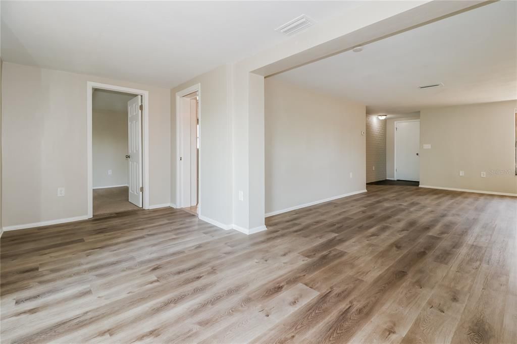 En Renta: $2,000 (3 camas, 2 baños, 1408 Pies cuadrados)