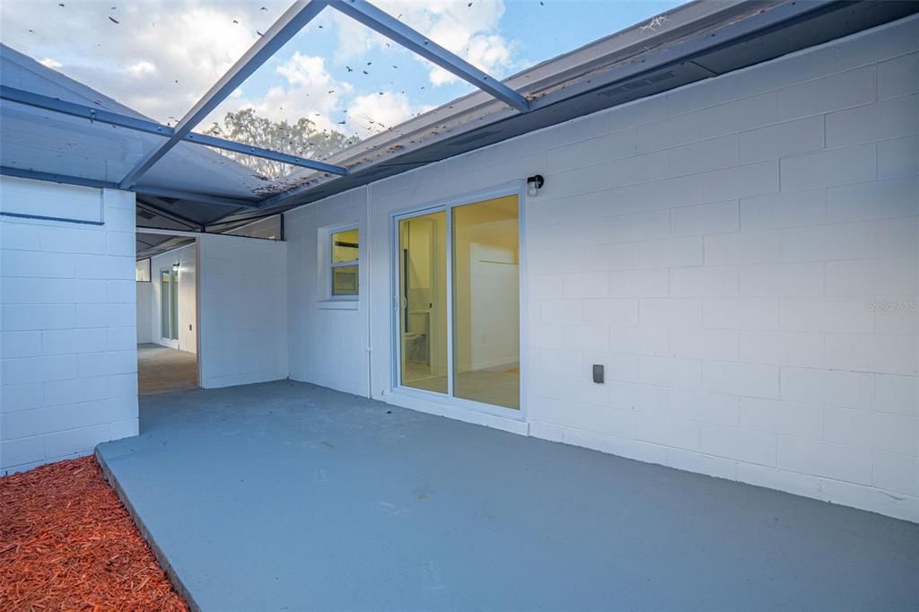 For Sale: $397,900 (4 beds, 2 baths, 1566 Square Feet)