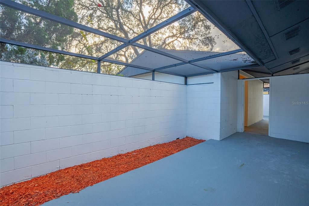 For Sale: $397,900 (4 beds, 2 baths, 1566 Square Feet)