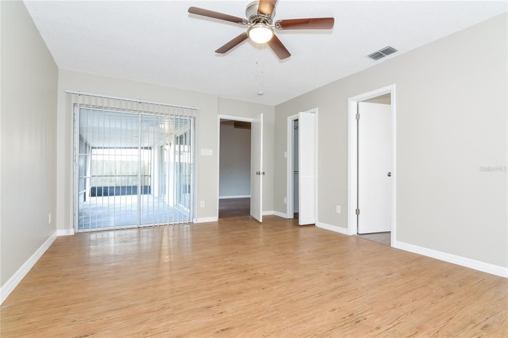 合同活跃: $2,060 (3 贝兹, 2 浴室, 1598 平方英尺)