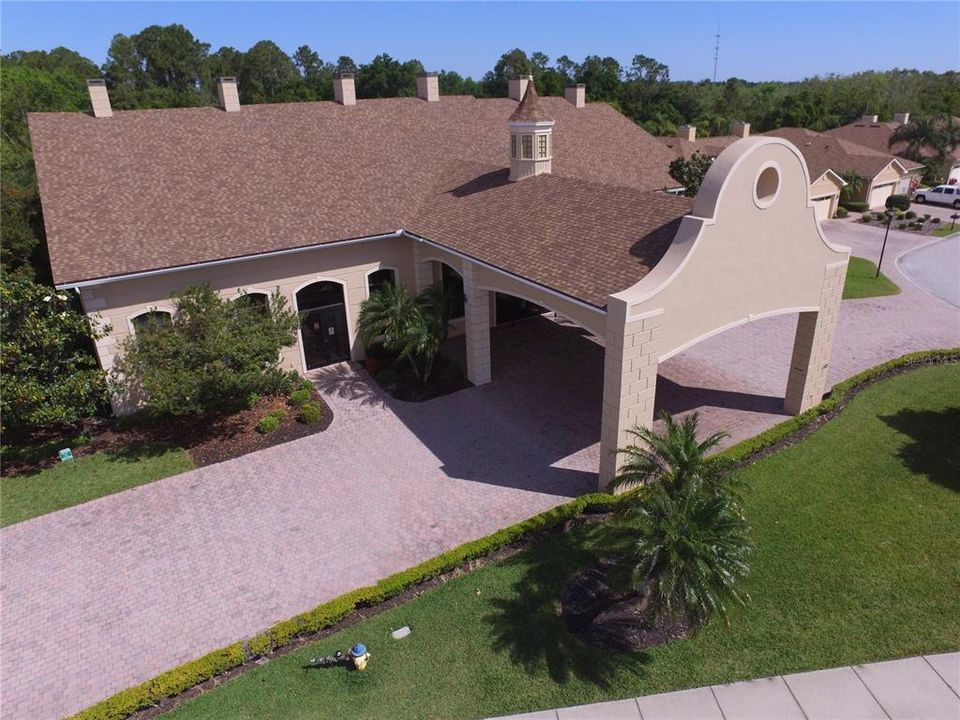 待售: $225,000 (2 贝兹, 2 浴室, 1164 平方英尺)