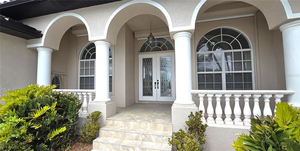 出租: $6,900 (4 贝兹, 3 浴室, 3249 平方英尺)