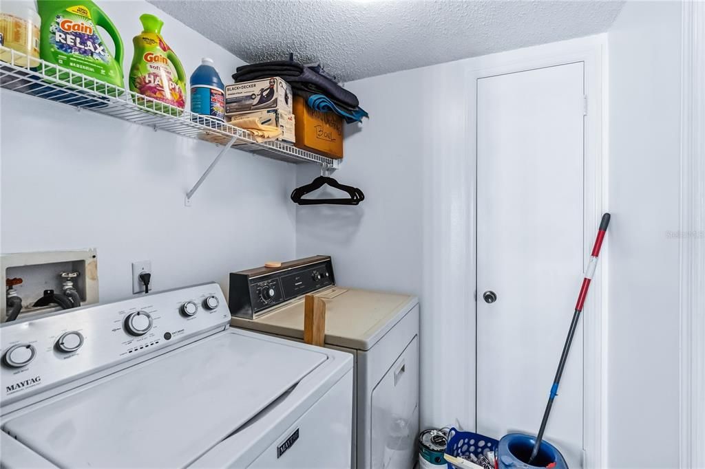 For Sale: $344,999 (3 beds, 2 baths, 1308 Square Feet)