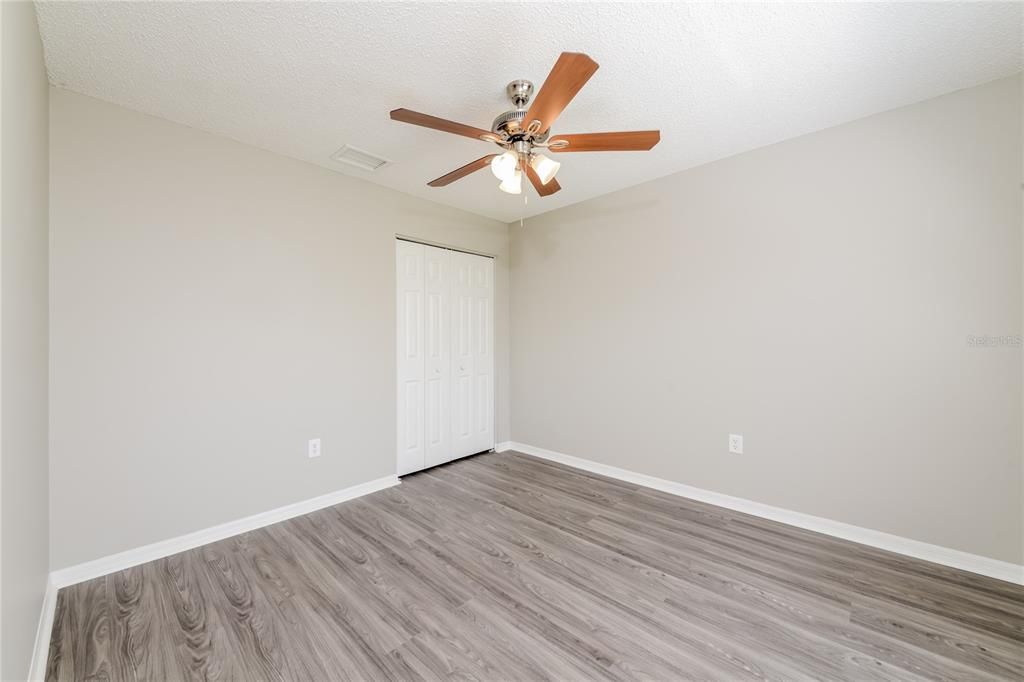 出租: $2,340 (4 贝兹, 2 浴室, 1552 平方英尺)