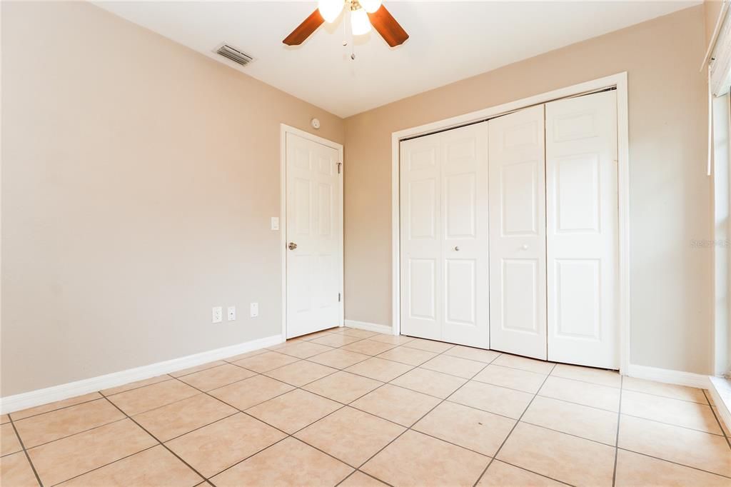 出租: $2,100 (3 贝兹, 2 浴室, 1511 平方英尺)