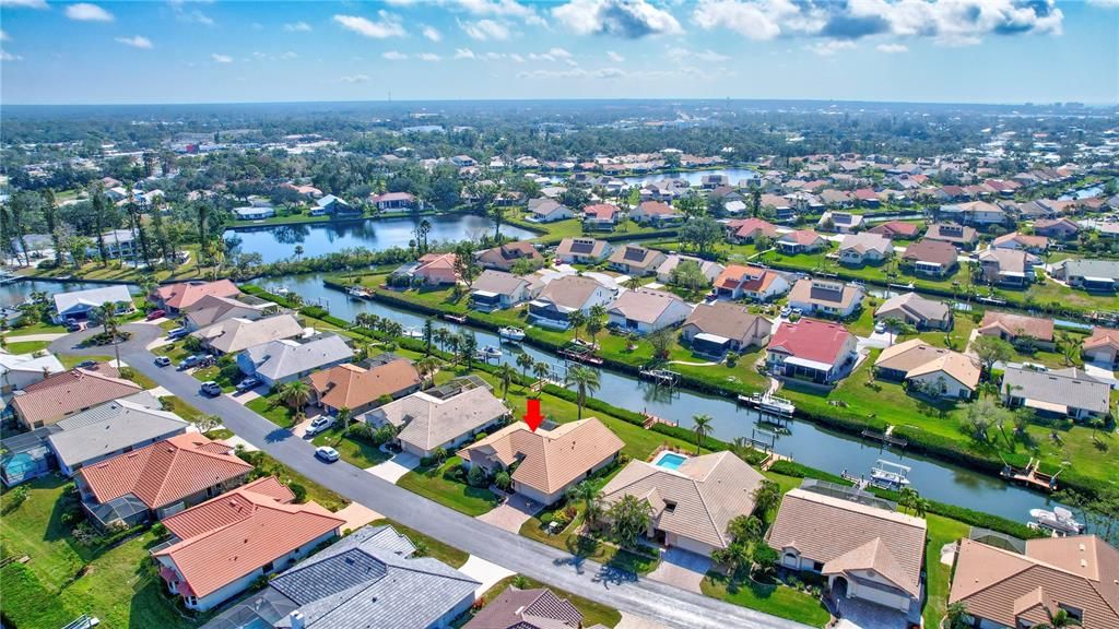 En Venta: $699,000 (3 camas, 2 baños, 2001 Pies cuadrados)