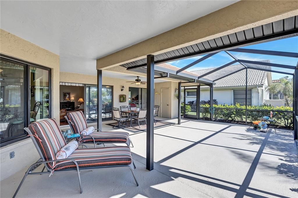 En Venta: $699,000 (3 camas, 2 baños, 2001 Pies cuadrados)