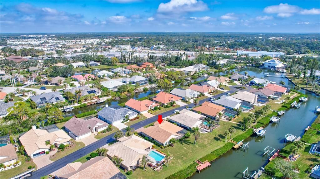 En Venta: $699,000 (3 camas, 2 baños, 2001 Pies cuadrados)