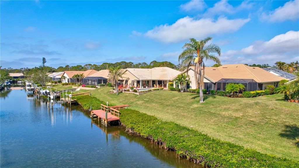 En Venta: $699,000 (3 camas, 2 baños, 2001 Pies cuadrados)