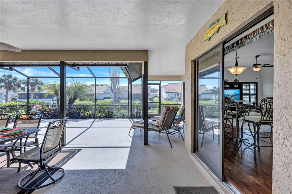 En Venta: $699,000 (3 camas, 2 baños, 2001 Pies cuadrados)