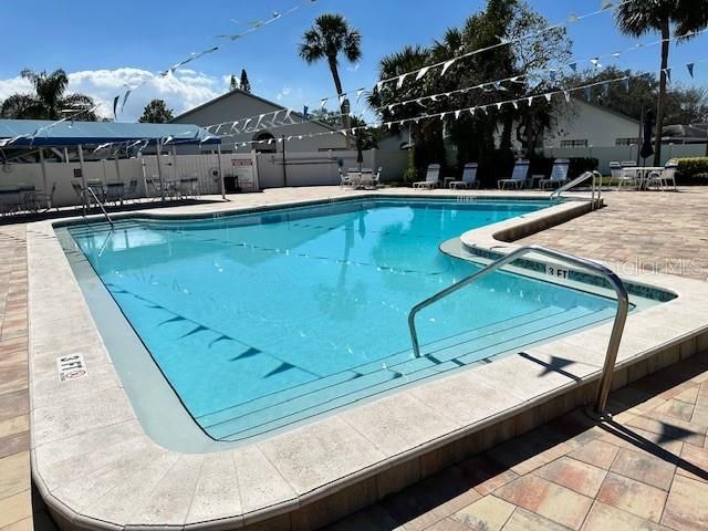 For Sale: $249,900 (2 beds, 2 baths, 1020 Square Feet)