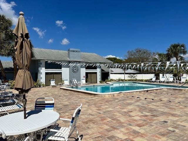 For Sale: $249,900 (2 beds, 2 baths, 1020 Square Feet)