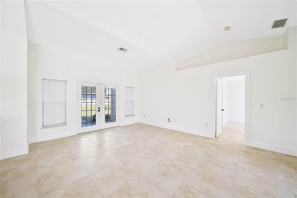 待售: $329,900 (3 贝兹, 2 浴室, 1524 平方英尺)