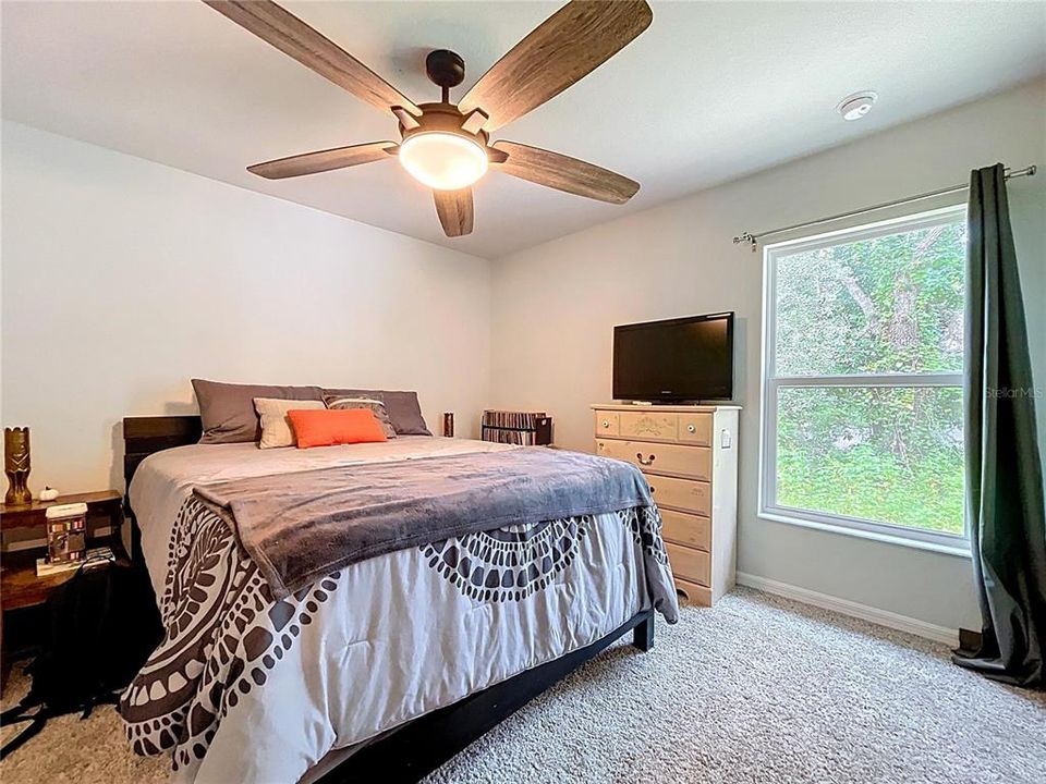 For Sale: $379,000 (3 beds, 2 baths, 1850 Square Feet)