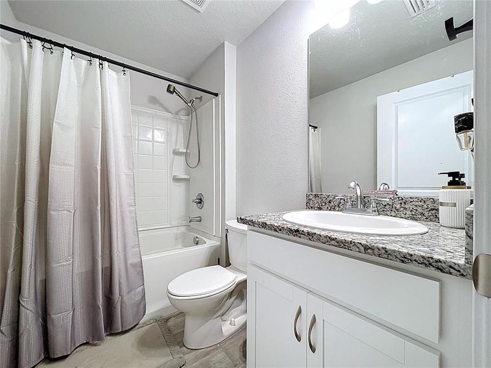 For Sale: $379,000 (3 beds, 2 baths, 1850 Square Feet)