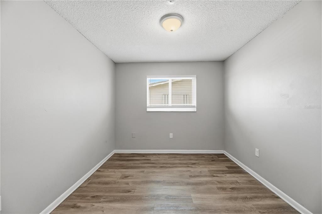 На продажу: $449,900 (3 спален, 2 ванн, 1360 Квадратных фут)