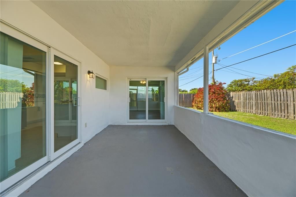 На продажу: $449,900 (3 спален, 2 ванн, 1360 Квадратных фут)