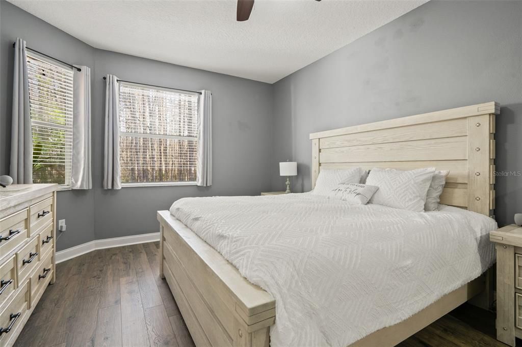 En Venta: $465,000 (3 camas, 2 baños, 2284 Pies cuadrados)