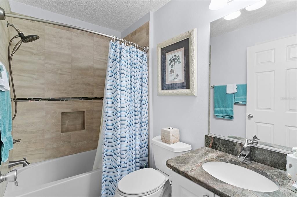 待售: $347,000 (3 贝兹, 2 浴室, 1392 平方英尺)