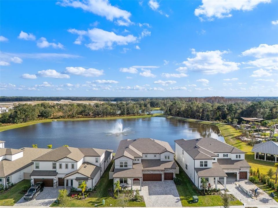 En Venta: $884,990 (4 camas, 4 baños, 4272 Pies cuadrados)