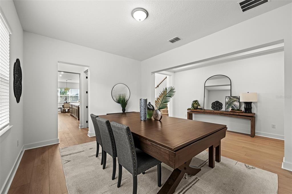 En Venta: $884,990 (4 camas, 4 baños, 4272 Pies cuadrados)