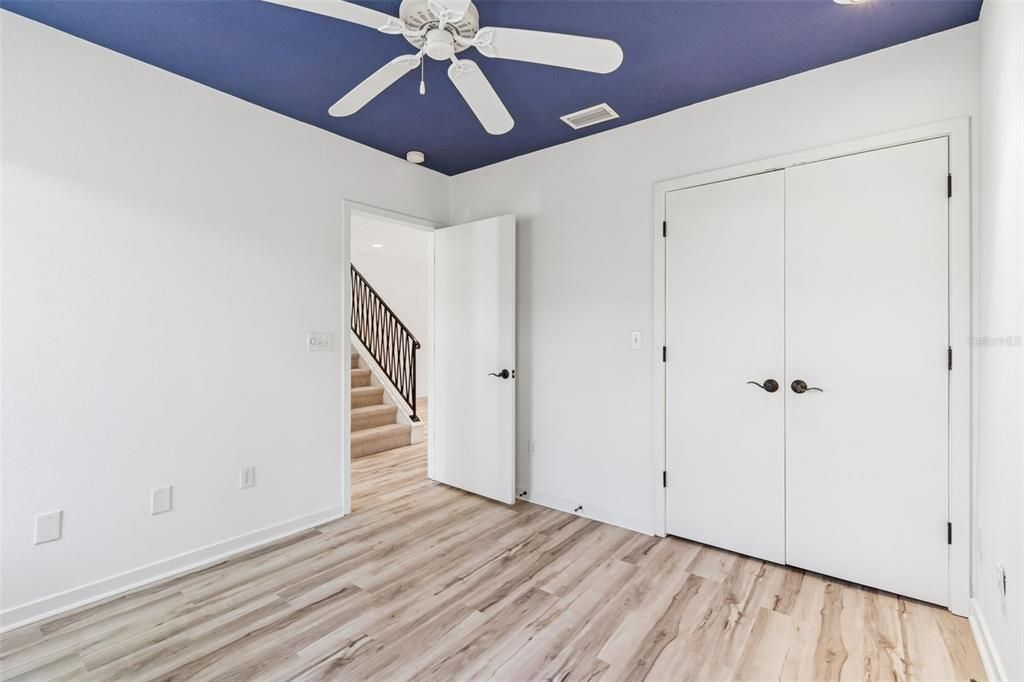 En Venta: $965,000 (3 camas, 3 baños, 1667 Pies cuadrados)