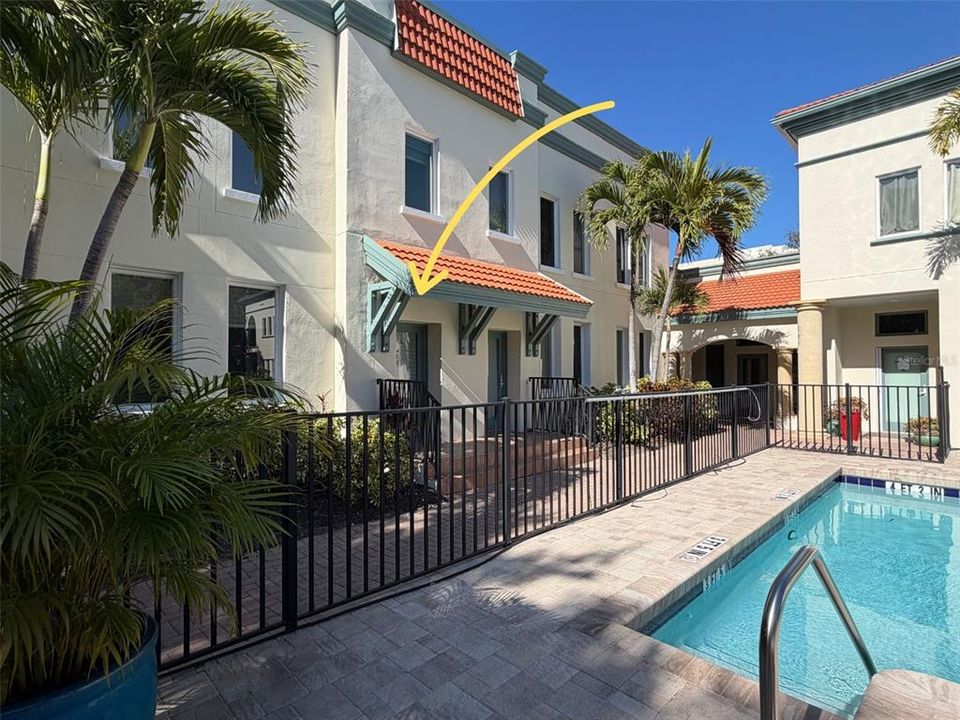 En Venta: $965,000 (3 camas, 3 baños, 1667 Pies cuadrados)