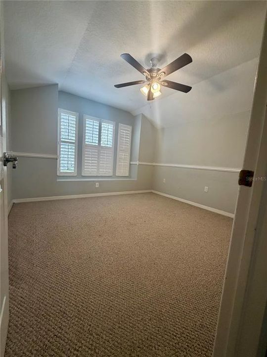 For Rent: $3,200 (4 beds, 3 baths, 2432 Square Feet)