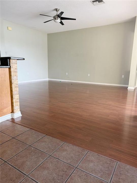 For Rent: $3,200 (4 beds, 3 baths, 2432 Square Feet)