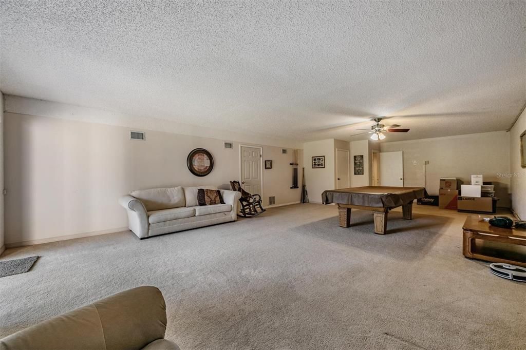 En Venta: $330,000 (3 camas, 2 baños, 1500 Pies cuadrados)