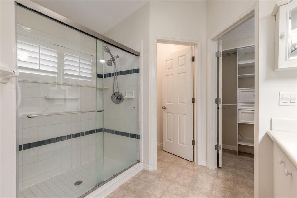 На продажу: $349,900 (3 спален, 2 ванн, 1672 Квадратных фут)