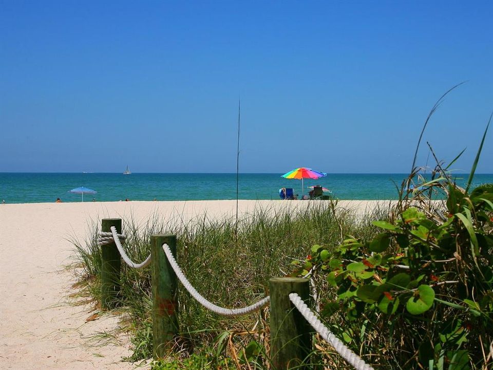 待售: $399,000 (2 贝兹, 2 浴室, 1436 平方英尺)