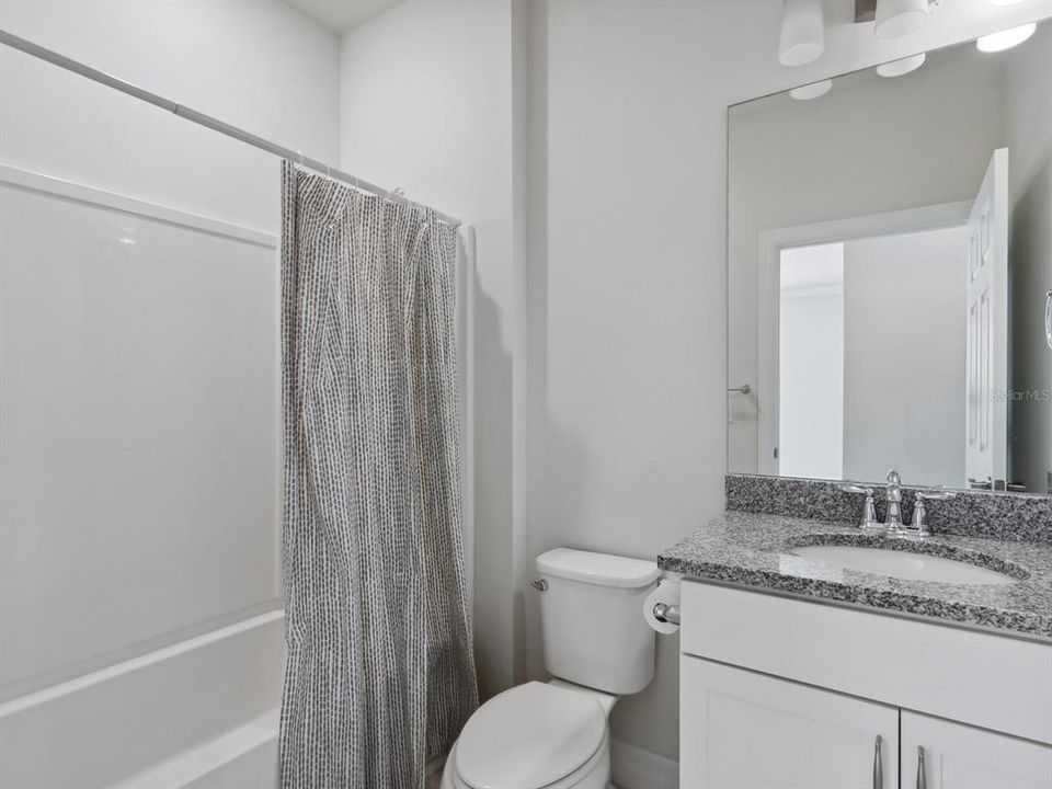 待售: $399,000 (2 贝兹, 2 浴室, 1436 平方英尺)