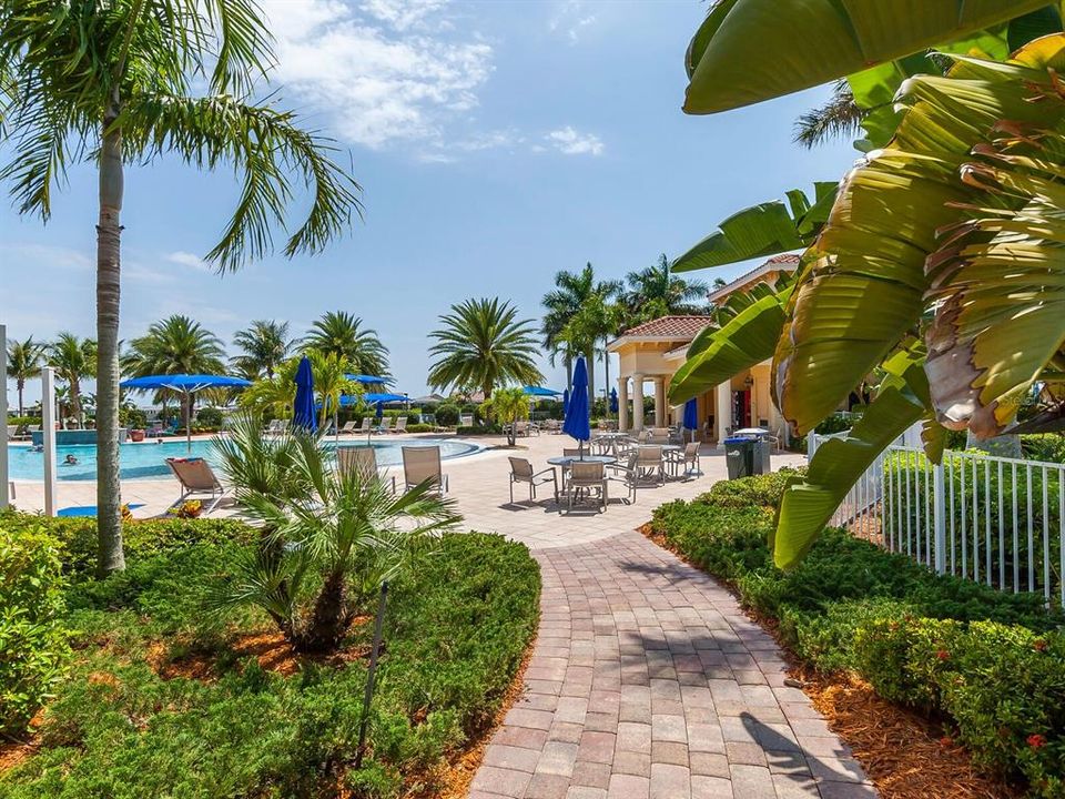 待售: $399,000 (2 贝兹, 2 浴室, 1436 平方英尺)