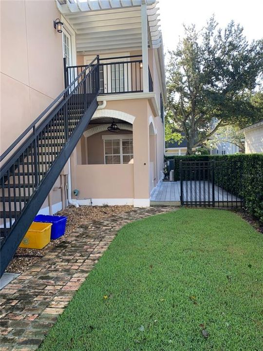 En Renta: $3,485 (3 camas, 3 baños, 2165 Pies cuadrados)