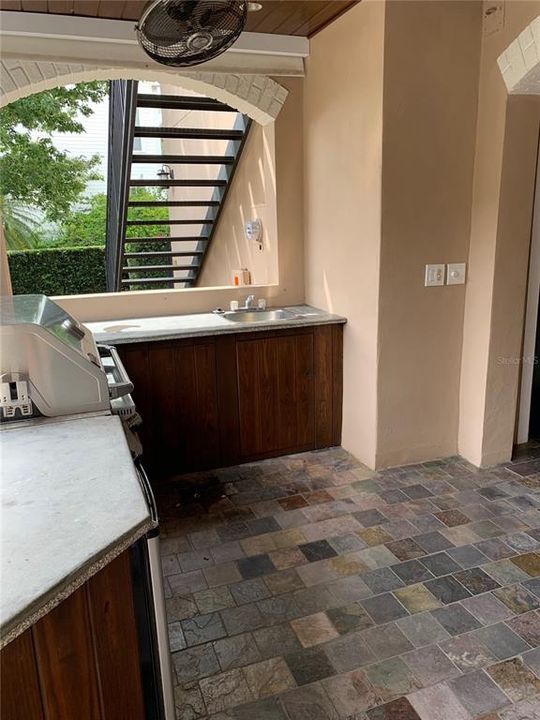 En Renta: $3,485 (3 camas, 3 baños, 2165 Pies cuadrados)