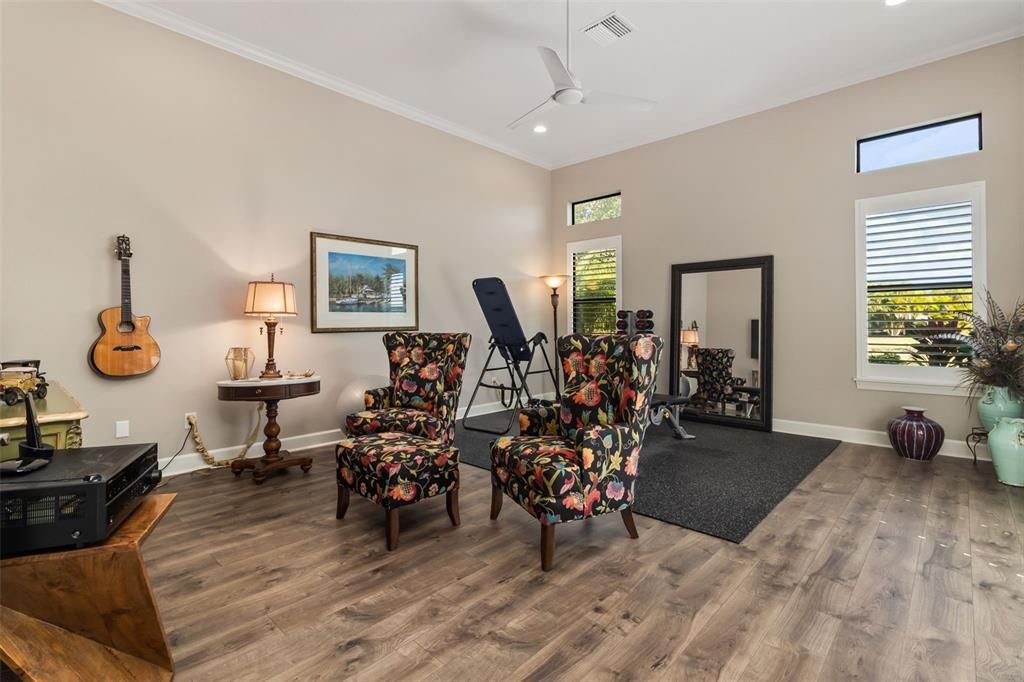 En Venta: $2,150,000 (3 camas, 3 baños, 3639 Pies cuadrados)