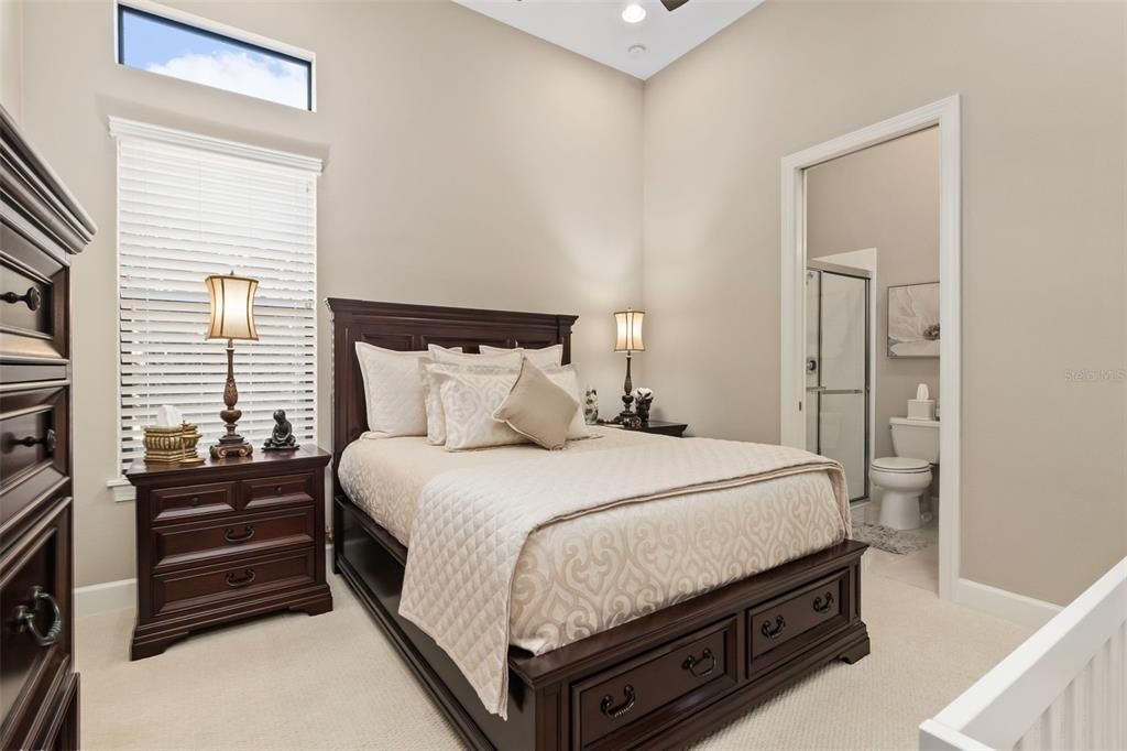 En Venta: $2,150,000 (3 camas, 3 baños, 3639 Pies cuadrados)