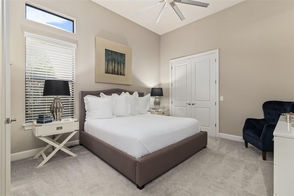 En Venta: $2,150,000 (3 camas, 3 baños, 3639 Pies cuadrados)