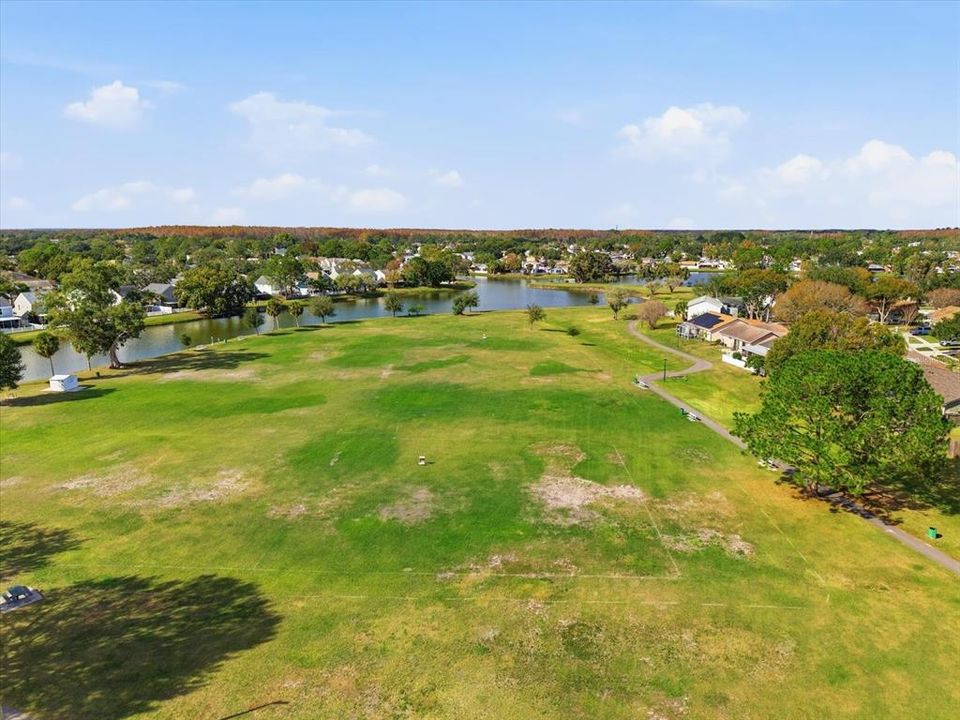 На продажу: $275,000 (2 спален, 2 ванн, 1278 Квадратных фут)