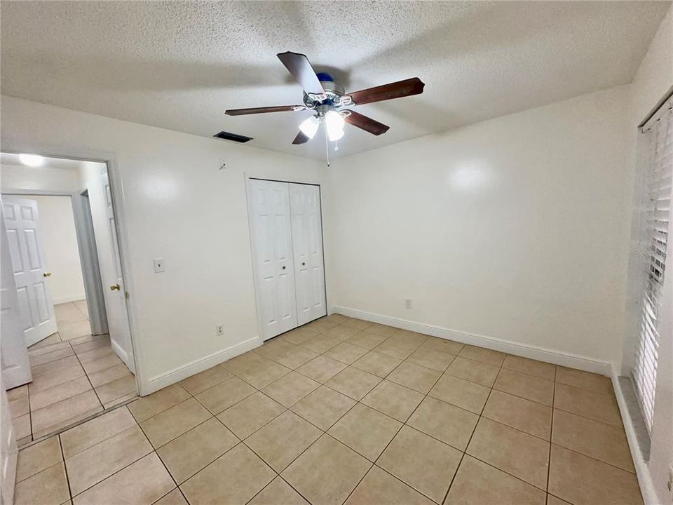 For Rent: $2,000 (3 beds, 2 baths, 1212 Square Feet)