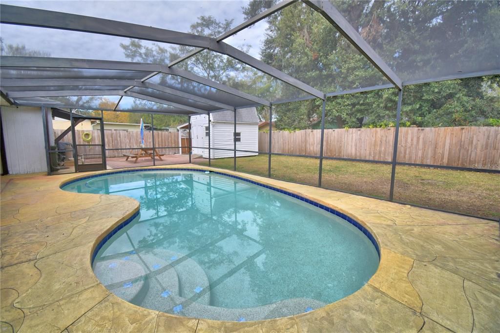 For Sale: $249,900 (2 beds, 2 baths, 918 Square Feet)