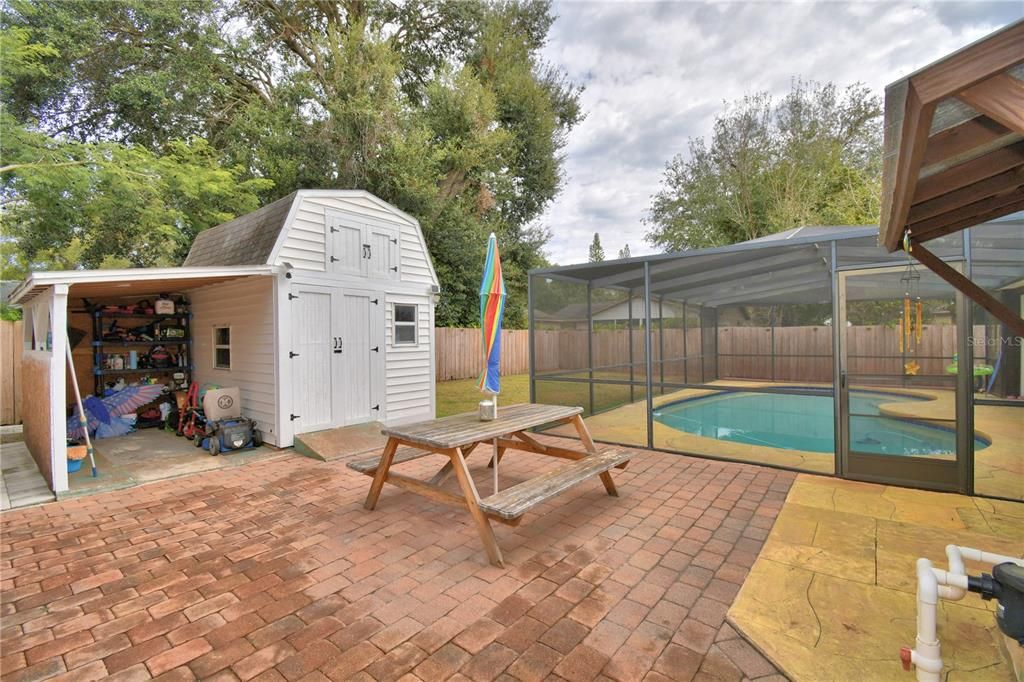 For Sale: $249,900 (2 beds, 2 baths, 918 Square Feet)