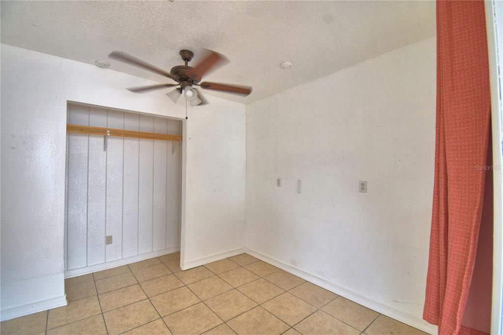For Sale: $249,900 (2 beds, 2 baths, 918 Square Feet)