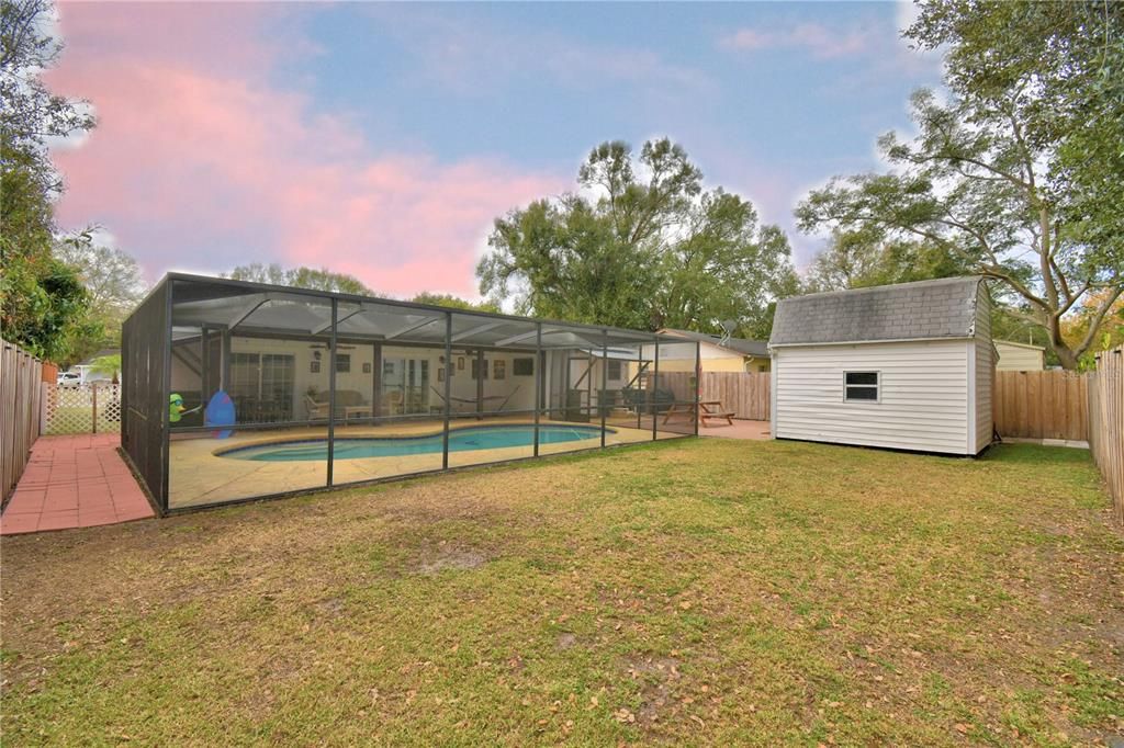 For Sale: $249,900 (2 beds, 2 baths, 918 Square Feet)