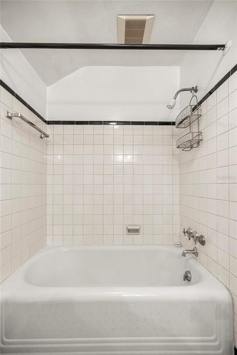 For Sale: $649,900 (3 beds, 2 baths, 2389 Square Feet)