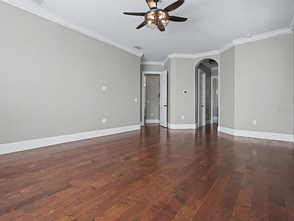 На продажу: $730,000 (4 спален, 3 ванн, 2960 Квадратных фут)