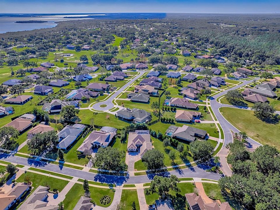 На продажу: $730,000 (4 спален, 3 ванн, 2960 Квадратных фут)