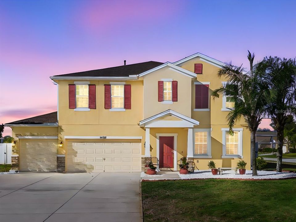 Recently Sold: $489,000 (4 beds, 2 baths, 2799 Square Feet)